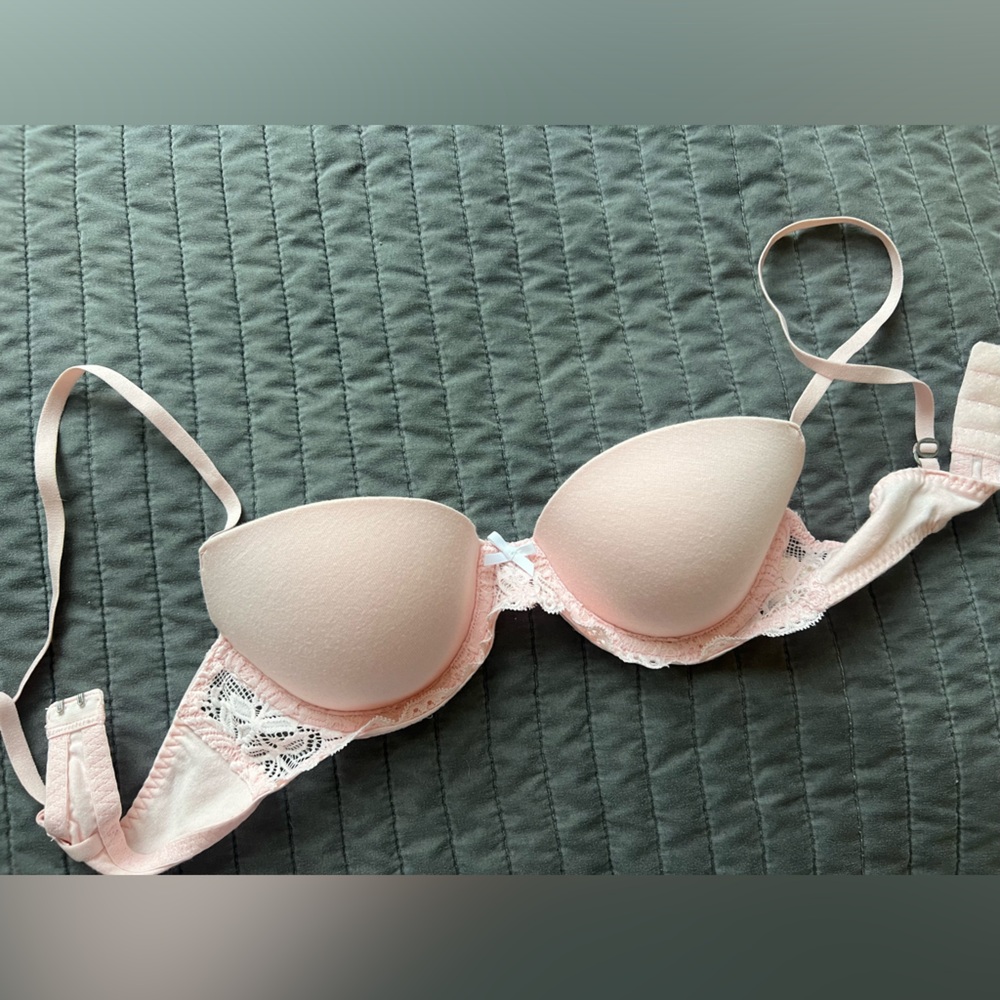BNWOT Soft Pink Gilly Hicks Lightly Lined Demi 34B